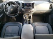 ✅ 2022 Chevrolet Colorado 4WD Z71 • VIN: 1GCGTDEN0N1152718 • Lot: 70764085. Wystawiony na Copart z przebiegiem 40 302 mil. Bezpłatny archiwum sprzedaży aukcyjnych z USA i szczegółowy raport historii pojazdu na DreamBid. Zdjęcie 8.