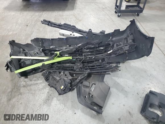 ✅ 2019 Lexus LX 570 • VIN: JTJHY7AX1K4298499 • Lot: 90107835. Wystawiony na Copart z przebiegiem 135 615 mil. Bezpłatny archiwum sprzedaży aukcyjnych z USA i szczegółowy raport historii pojazdu na DreamBid. Zdjęcie 13.