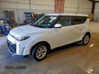 ✅ 2025 Kia Soul LX • VIN: KNDJ23AU0S7263066 • Lot: 94579535. Listed on Copart with 12,830 mi. Free auction sales archive from the USA and detailed vehicle history report at DreamBid. Image 1.