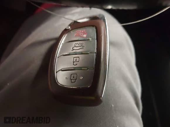 2018 Hyundai Elantra Value Edition with VIN KMHD84LF2JU553580, listed as a IAAI auction lot 41590384 with 61,589 mi miles and . Bid and sale history available at DreamBid. Image 11.