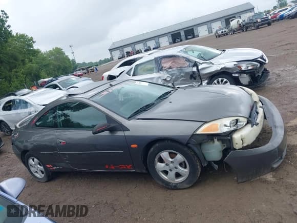 ✅ 2002 Mercury Cougar • VIN: 1ZWFT61L925618994 • Lot: 42509179. Listed on IAAI with 159,093 mi. Free auction sales archive from the USA and detailed vehicle history report at DreamBid. Image 13.