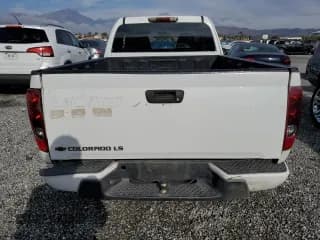 ✅ 2005 Chevrolet Colorado LS Z85 • VIN: 1GCCS198058260638 • Лот: 72591444. Опубликован ранее на Copart с пробегом 253 411 миль. Бесплатный доступ к архиву аукционных продаж из США и подробный отчёт об истории автомобиля на DreamBid. Изображение 6.