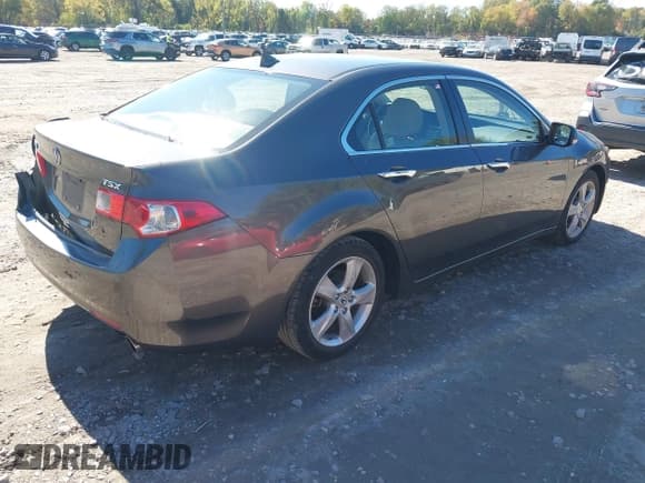 ✅ 2010 Acura TSX • VIN: JH4CU2F6XAC043848 • Лот: 43470241. Опубликован ранее на IAAI с пробегом Не указан. Бесплатный доступ к архиву аукционных продаж из США и подробный отчёт об истории автомобиля на DreamBid. Изображение 4.