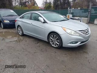 ✅ 2012 Hyundai Sonata Limited • VIN: 5NPEC4ABXCH457345 • Lot: 43797774. Listed on IAAI with 143,032 mi. Free auction sales archive from the USA and detailed vehicle history report at DreamBid. Image 1.
