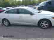 2016 Chevrolet Malibu LS z VIN 1G1ZB5ST1GF311152, wystawiony jako IAAI lot #43415218 z przebiegiem 142 771 mil mil oraz . Historia ofert i sprzedaży dostępna na DreamBid. Obrazek 13.