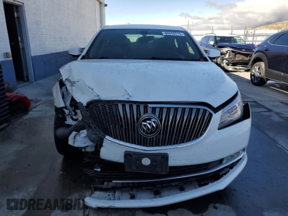 ✅ 2014 Buick LaCrosse Leather • VIN: 1G4GB5G38EF105116 • Lot: 86548215. Wystawiony na Copart z przebiegiem 170 616 mil. Bezpłatny archiwum sprzedaży aukcyjnych z USA i szczegółowy raport historii pojazdu na DreamBid. Zdjęcie 5.