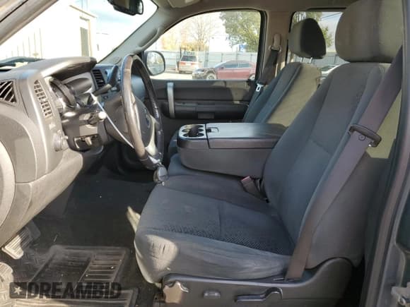 ✅ 2008 Chevrolet Silverado 1500 1LT • VIN: 2GCEC13J181155910 • Lot: 78909784. Listed on Copart with 188,902 mi. Free auction sales archive from the USA and detailed vehicle history report at DreamBid. Image 7.