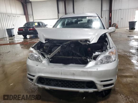 ✅ 2004 Toyota Matrix Std • VIN: 2T1LR32EX4C287792 • Lot: 62325095. Wystawiony na Copart z przebiegiem 87 311 mil. Bezpłatny archiwum sprzedaży aukcyjnych z USA i szczegółowy raport historii pojazdu na DreamBid. Zdjęcie 5.