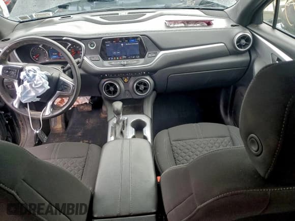 ✅ 2021 Chevrolet Blazer LT • VIN: 3GNKBHRS3MS532760 • Lot: 87382575. Listed on Copart with 31,605 mi. Free auction sales archive from the USA and detailed vehicle history report at DreamBid. Image 8.