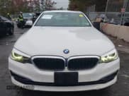 ✅ 2018 BMW 5 Series 530i xDrive • VIN: WBAJA7C54JWC75788 • Лот: 43556611. Опубликован ранее на IAAI с пробегом 115 604 миль. Бесплатный доступ к архиву аукционных продаж из США и подробный отчёт об истории автомобиля на DreamBid. Изображение 12.