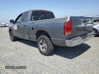 ✅ 2005 Dodge 1500 SLT • VIN: 1D7HA18D15S311841 • Лот: 63719454. Опубликован ранее на Copart с пробегом 224 521 миль. Бесплатный доступ к архиву аукционных продаж из США и подробный отчёт об истории автомобиля на DreamBid. Изображение 2.