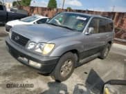 ✅ 2002 Lexus LX 470 • VIN: JTJHT00W323518536 • Lot: 89925195. Wystawiony na Copart z przebiegiem 201 447 mil. Bezpłatny archiwum sprzedaży aukcyjnych z USA i szczegółowy raport historii pojazdu na DreamBid. Zdjęcie 1.