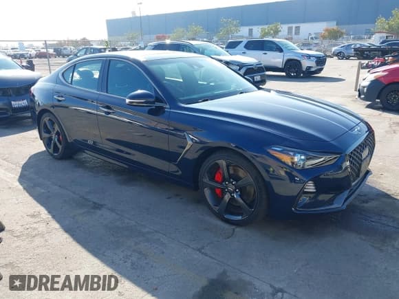 ✅ 2020 Genesis G70 3.3T • VIN: KMTG34LE1LU053230 • Lot: 43811061. Listed on IAAI with 33,832 mi. Free auction sales archive from the USA and detailed vehicle history report at DreamBid. Image 1.