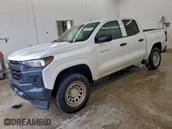 ✅ 2024 Chevrolet Colorado 2WD Work Truck • VIN: 1GCGSBEC7R1244680 • Лот: 93940255. Опубликован ранее на Copart с пробегом 13 144 миль. Бесплатный доступ к архиву аукционных продаж из США и подробный отчёт об истории автомобиля на DreamBid. Изображение 1.