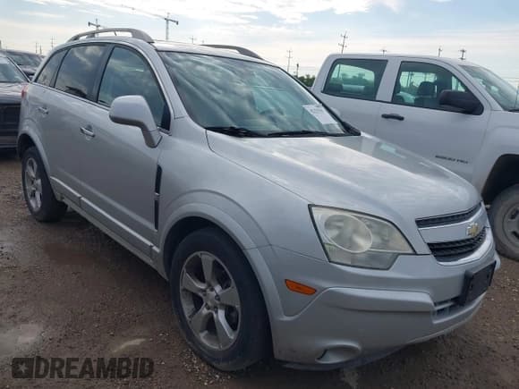 ✅ 2014 Chevrolet Captiva Sport LT • VIN: 3GNAL3EK7ES666237 • Lot: 42325701. Wystawiony na IAAI z przebiegiem 222 413 mil. Bezpłatny archiwum sprzedaży aukcyjnych z USA i szczegółowy raport historii pojazdu na DreamBid. Zdjęcie 1.
