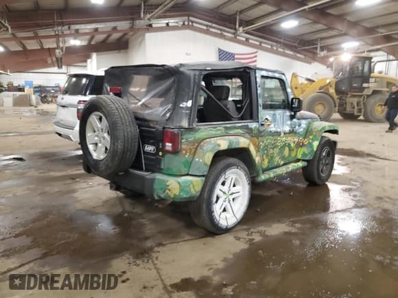 ✅ 2008 Jeep Wrangler X • VIN: 1J4FA24178L566814 • Lot: 93135925. Listed on Copart with 215,212 mi. Free auction sales archive from the USA and detailed vehicle history report at DreamBid. Image 3.
