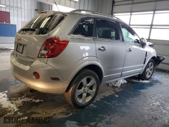 ✅ 2014 Chevrolet Captiva Sport LTZ • VIN: 3GNAL4EK3ES607532 • Lot: 45932585. Wystawiony na Copart z przebiegiem 80 765 mil. Bezpłatny archiwum sprzedaży aukcyjnych z USA i szczegółowy raport historii pojazdu na DreamBid. Zdjęcie 3.