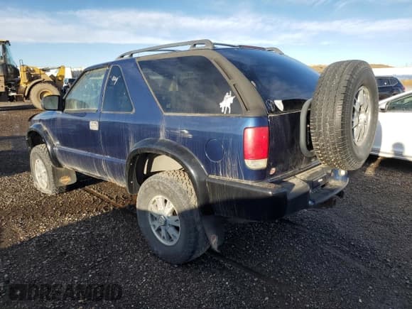 ✅ 2003 GMC Jimmy • VIN: 1GKCT18X13K112296 • Лот: 46479275. Опубликован ранее на Copart с пробегом Не указан. Бесплатный доступ к архиву аукционных продаж из США и подробный отчёт об истории автомобиля на DreamBid. Изображение 3.