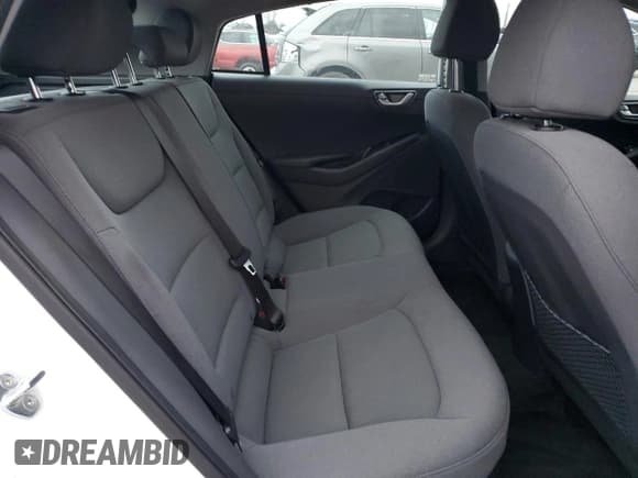 ✅ 2020 Hyundai Ioniq Blue • VIN: KMHC65LC0LU240124 • Lot: 84429954. Wystawiony na Copart z przebiegiem 72 178 mil. Bezpłatny archiwum sprzedaży aukcyjnych z USA i szczegółowy raport historii pojazdu na DreamBid. Zdjęcie 10.