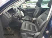 ✅ 2013 Volkswagen Tiguan SE • VIN: WVGBV7AX7DW502078 • Lot: 62124485. Listed on Copart with 85,252 mi. Free auction sales archive from the USA and detailed vehicle history report at DreamBid. Image 7.