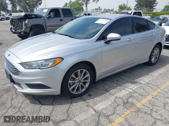 ✅ 2017 Ford Fusion SE • VIN: 3FA6P0H74HR207287 • Lot: 42170286. Listed on IAAI with 139,482 mi. Free auction sales archive from the USA and detailed vehicle history report at DreamBid. Image 2.