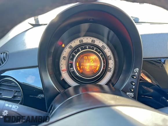 ✅ 2015 FIAT 500 Pop • VIN: 3C3CFFAR4FT750030 • Лот: 97103705. Опубликован ранее на Copart с пробегом 106 759 миль. Бесплатный доступ к архиву аукционных продаж из США и подробный отчёт об истории автомобиля на DreamBid. Изображение 8.