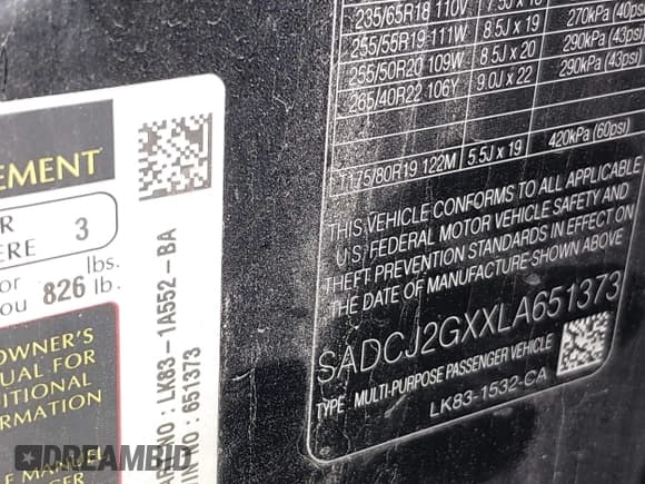 ✅ 2020 Jaguar F-Pace 30t Premium • VIN: SADCJ2GXXLA651373 • Lot: 43516495. Listed on IAAI with Not provided. Free auction sales archive from the USA and detailed vehicle history report at DreamBid. Image 9.