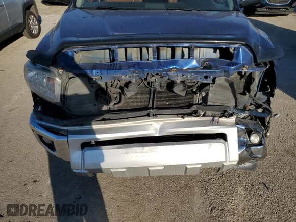 ✅ 2014 Toyota Tundra Platinum • VIN: 5TFAW5F18EX409071 • Lot: 81781195. Listed on Copart with 192,982 mi. Free auction sales archive from the USA and detailed vehicle history report at DreamBid. Image 11.