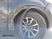 ✅ 2013 Ford Explorer • VIN: 1FM5K7B85DGC05785 • Lot: 42489318. Wystawiony na IAAI z przebiegiem 312 117 mil. Bezpłatny archiwum sprzedaży aukcyjnych z USA i szczegółowy raport historii pojazdu na DreamBid. Zdjęcie 6.