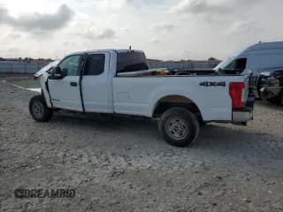 ✅ 2019 Ford F-250 XL • VIN: 1FT7X2BT4KEF57500 • Lot: 63165424. Wystawiony na Copart z przebiegiem Nie podano. Bezpłatny archiwum sprzedaży aukcyjnych z USA i szczegółowy raport historii pojazdu na DreamBid. Zdjęcie 2.