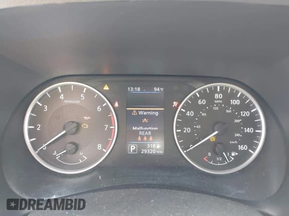 ✅ 2024 Nissan Sentra S • VIN: 3N1AB8BV4RY239921 • Lot: 43481609. Listed on IAAI with 29,320 mi. Free auction sales archive from the USA and detailed vehicle history report at DreamBid. Image 7.