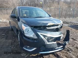 ✅ 2015 Nissan Versa S Plus • VIN: 3N1CN7AP6FL801050 • Lot: 41715585. Listed on IAAI with 185,274 mi. Free auction sales archive from the USA and detailed vehicle history report at DreamBid. Image 1.