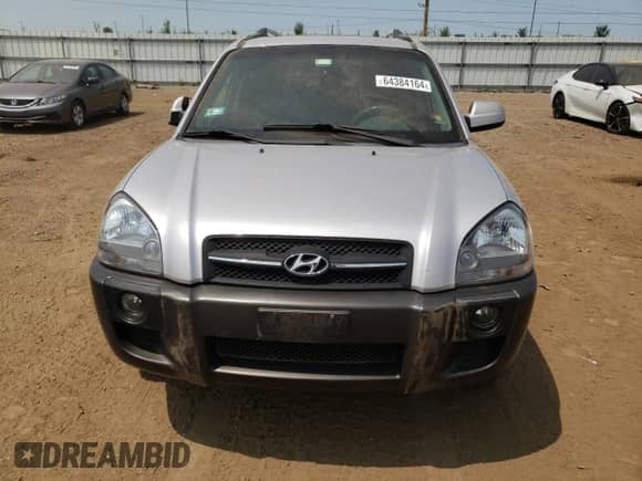 2005 Hyundai Tucson GLS с VIN KM8JN72D85U088323, выставлен на аукционе Copart как лот 64384164 с пробегом 165 304 миль миль и Списание • Salvage title. История ставок и продаж доступна на DreamBid. Изображение 5.