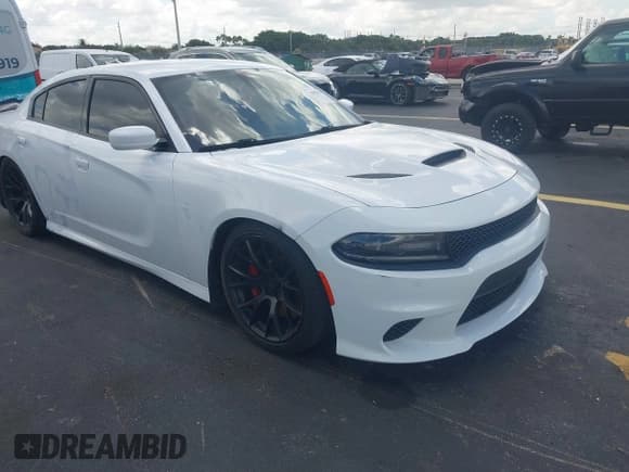 ✅ 2018 Dodge Charger SRT Hellcat • VIN: 2C3CDXL92JH220486 • Лот: 42984332. Опубликован ранее на IAAI с пробегом 59 595 миль. Бесплатный доступ к архиву аукционных продаж из США и подробный отчёт об истории автомобиля на DreamBid. Изображение 12.