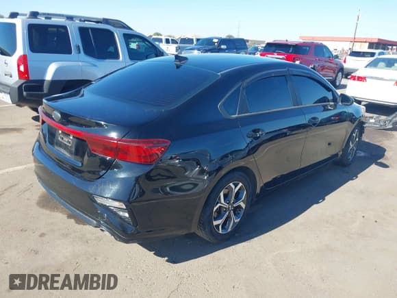 ✅ 2020 Kia Forte LXS • VIN: 3KPF24AD0LE214432 • Лот: 43611226. Опубликован ранее на IAAI с пробегом 68 430 миль. Бесплатный доступ к архиву аукционных продаж из США и подробный отчёт об истории автомобиля на DreamBid. Изображение 4.