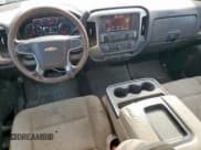 ✅ 2015 Chevrolet Silverado 2500HD LT • VIN: 1GC1CVEG9FF110243 • Lot: 82293215. Wystawiony na Copart z przebiegiem 208 813 mil. Bezpłatny archiwum sprzedaży aukcyjnych z USA i szczegółowy raport historii pojazdu na DreamBid. Zdjęcie 8.