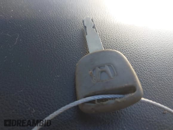 ✅ 2012 Honda CR-V EX • VIN: 5J6RM3H58CL026176 • Лот: 43707763. Опубликован ранее на IAAI с пробегом 191 683 миль. Бесплатный доступ к архиву аукционных продаж из США и подробный отчёт об истории автомобиля на DreamBid. Изображение 11.