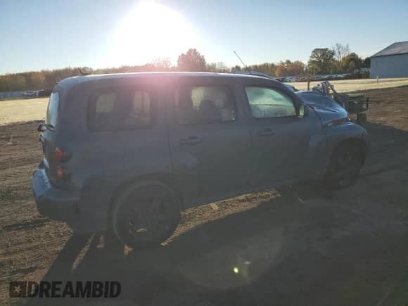 2009 Chevrolet HHR 1LT z VIN 3GNCA23B09S561301, wystawiony jako Copart lot #82739775 z przebiegiem 116 295 mil mil oraz Szkoda całkowita • Salvage title. Historia ofert i sprzedaży dostępna na DreamBid. Obrazek 3.