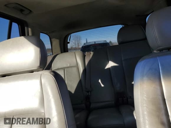 ✅ 2006 Buick Rainier CXL • VIN: 5GADT13S562162944 • Lot: 42516425. Wystawiony na Copart z przebiegiem 161 272 mil. Bezpłatny archiwum sprzedaży aukcyjnych z USA i szczegółowy raport historii pojazdu na DreamBid. Zdjęcie 10.