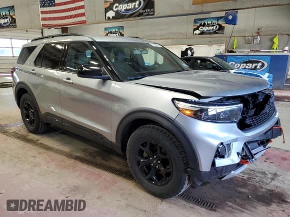 ✅ 2024 Ford Explorer Timberline • VIN: 1FMSK8JH8RGA42163 • Lot: 51001805. Wystawiony na Copart z przebiegiem 7 552 mil. Bezpłatny archiwum sprzedaży aukcyjnych z USA i szczegółowy raport historii pojazdu na DreamBid. Zdjęcie 4.