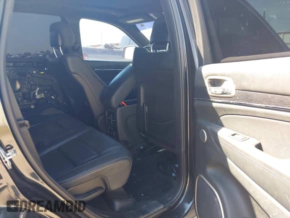 ✅ 2015 Jeep Grand Cherokee Summit • VIN: 1C4RJEJG2FC848708 • Lot: 43331634. Listed on IAAI with 175,969 mi. Free auction sales archive from the USA and detailed vehicle history report at DreamBid. Image 8.