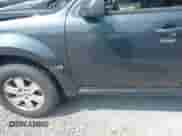 2010 Mercury Mariner z VIN 4M2CN8B79AKJ28843, wystawiony jako IAAI lot #40099437 z przebiegiem 203 467 mil mil oraz . Historia ofert i sprzedaży dostępna na DreamBid. Obrazek 14.