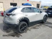 ✅ 2024 Mazda CX-30 S Select Sport • VIN: 3MVDMBBM9RM663240 • Лот: 43351930. Опубликован ранее на IAAI с пробегом 9 570 миль. Бесплатный доступ к архиву аукционных продаж из США и подробный отчёт об истории автомобиля на DreamBid. Изображение 4.
