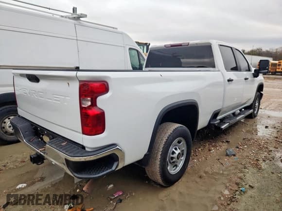 ✅ 2023 Chevrolet Silverado 2500HD Work Truck • VIN: 1GC1WLE75PF257219 • Лот: 93706555. Опубликован ранее на Copart с пробегом 57 900 миль. Бесплатный доступ к архиву аукционных продаж из США и подробный отчёт об истории автомобиля на DreamBid. Изображение 3.