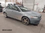 ✅ 2008 Volvo S40 2.4L • VIN: YV1MS382182394427 • Lot: 43767468. Listed on IAAI with 209,821 mi. Free auction sales archive from the USA and detailed vehicle history report at DreamBid. Image 1.