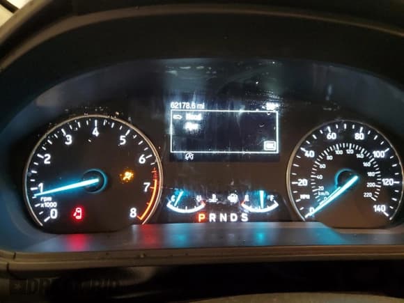 ✅ 2018 Ford EcoSport SE • VIN: MAJ6P1UL7JC204977 • Lot: 92830505. Wystawiony na Copart z przebiegiem 62 178 mil. Bezpłatny archiwum sprzedaży aukcyjnych z USA i szczegółowy raport historii pojazdu na DreamBid. Zdjęcie 9.