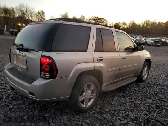 2008 Chevrolet TrailBlazer Fleet 2FL с VIN 1GNDT13S182160956, выставлен на аукционе Copart как лот 89916765 с пробегом 199 999 миль миль и Списание • Salvage title. История ставок и продаж доступна на DreamBid. Изображение 3.