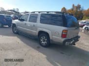 ✅ 2004 Chevrolet Suburban LS • VIN: 3GNFK16T74G235158 • Лот: 43622160. Опубликован ранее на IAAI с пробегом 248 014 миль. Бесплатный доступ к архиву аукционных продаж из США и подробный отчёт об истории автомобиля на DreamBid. Изображение 3.