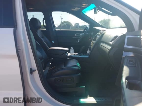 ✅ 2013 Ford Explorer Sport • VIN: 1FM5K8GT7DGC79616 • Lot: 42911882. Wystawiony na IAAI z przebiegiem 143 122 mil. Bezpłatny archiwum sprzedaży aukcyjnych z USA i szczegółowy raport historii pojazdu na DreamBid. Zdjęcie 5.