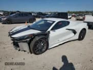 ✅ 2024 Chevrolet Corvette 1LT • VIN: 1G1YA2D48R5122168 • Lot: 89654995. Wystawiony na Copart z przebiegiem Nie podano. Bezpłatny archiwum sprzedaży aukcyjnych z USA i szczegółowy raport historii pojazdu na DreamBid. Zdjęcie 1.